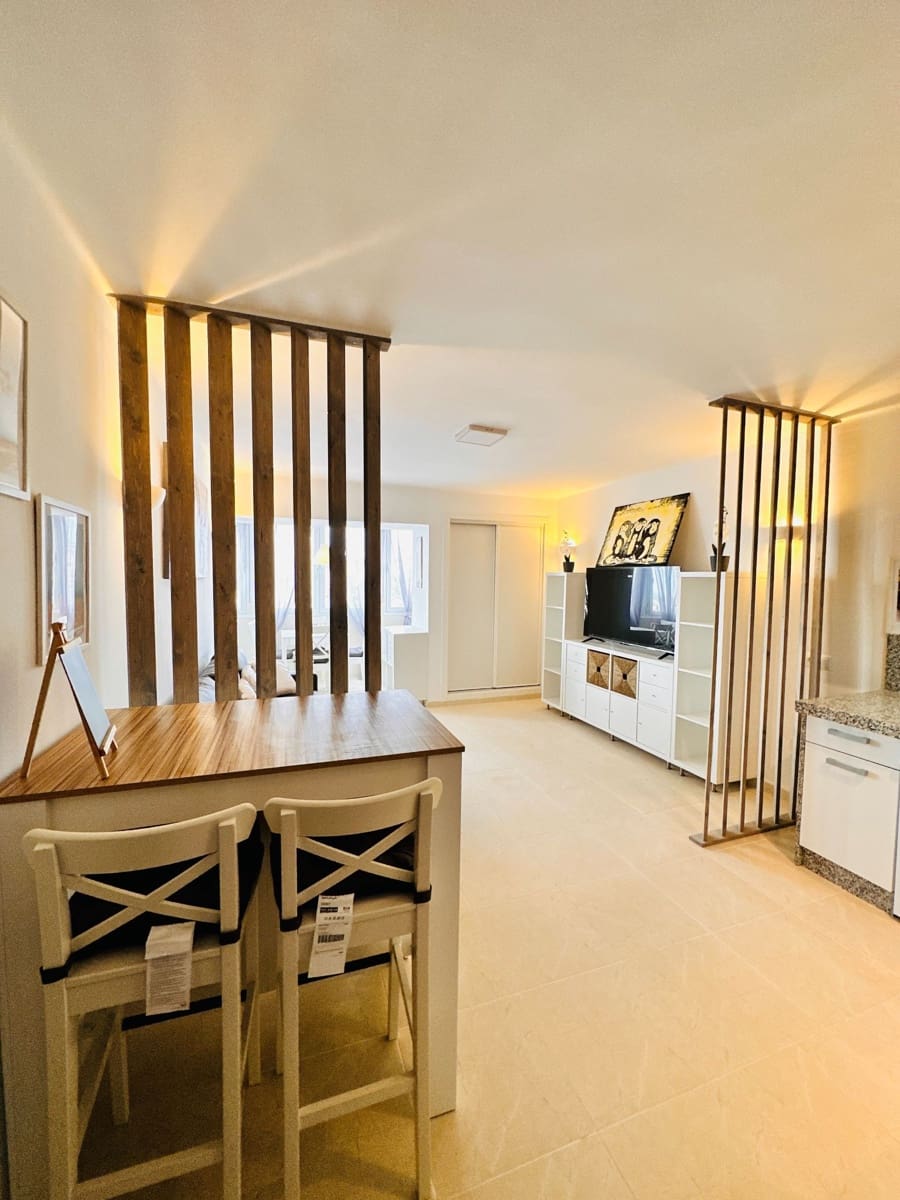 1 soverom Leilighet til salgs i Torrox-Costa med svømmebasseng - € 185 000 (Ref: 8881278)