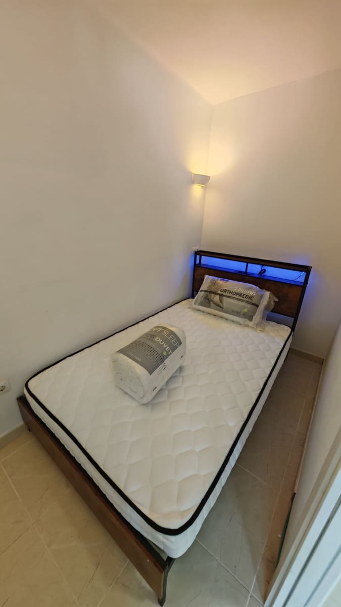 1 soveværelse Lejlighed til leje i Torrox-Costa med swimmingpool - € 750 (Ref: 8881278)