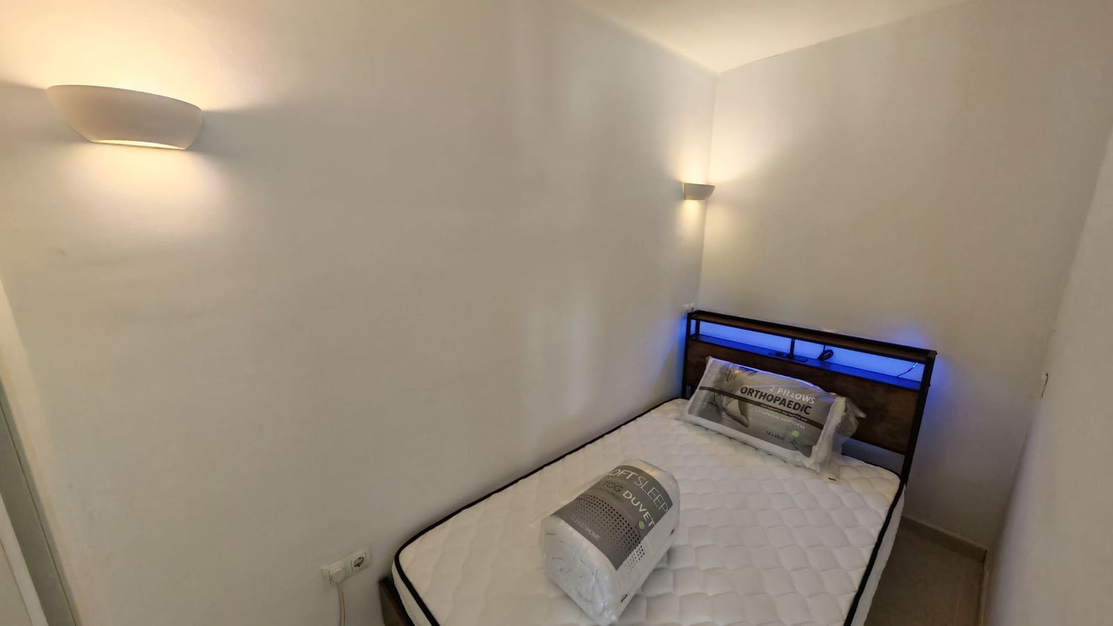 1 soveværelse Lejlighed til leje i Torrox-Costa med swimmingpool - € 750 (Ref: 8881278)