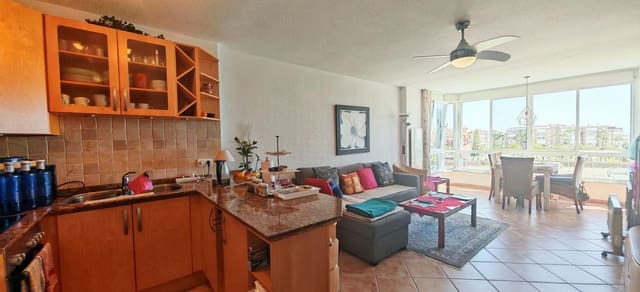 1 chambre Appartement à vendre à Laguna Beach, Torrox avec piscine - 312 000 € (Ref: 8881279)
