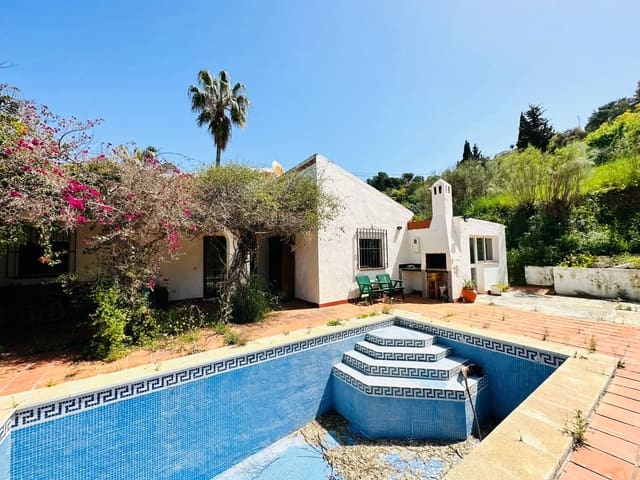 3 Zimmer Villa zu verkaufen in Torrox mit Pool Garage - 285.000 € (Ref: 8887806)