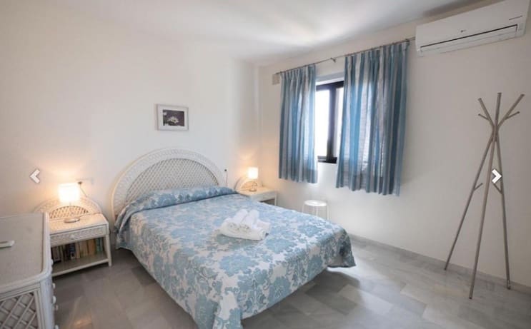 3 camera da letto Villetta Bifamiliare in vendita in Nerja con piscina - 390.000 € (Rif: 8993553)