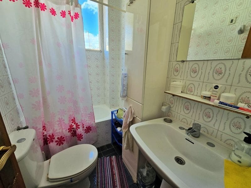 1 sovrum Lägenhet till salu i Nerja - 183 000 € (Ref: 9019813)