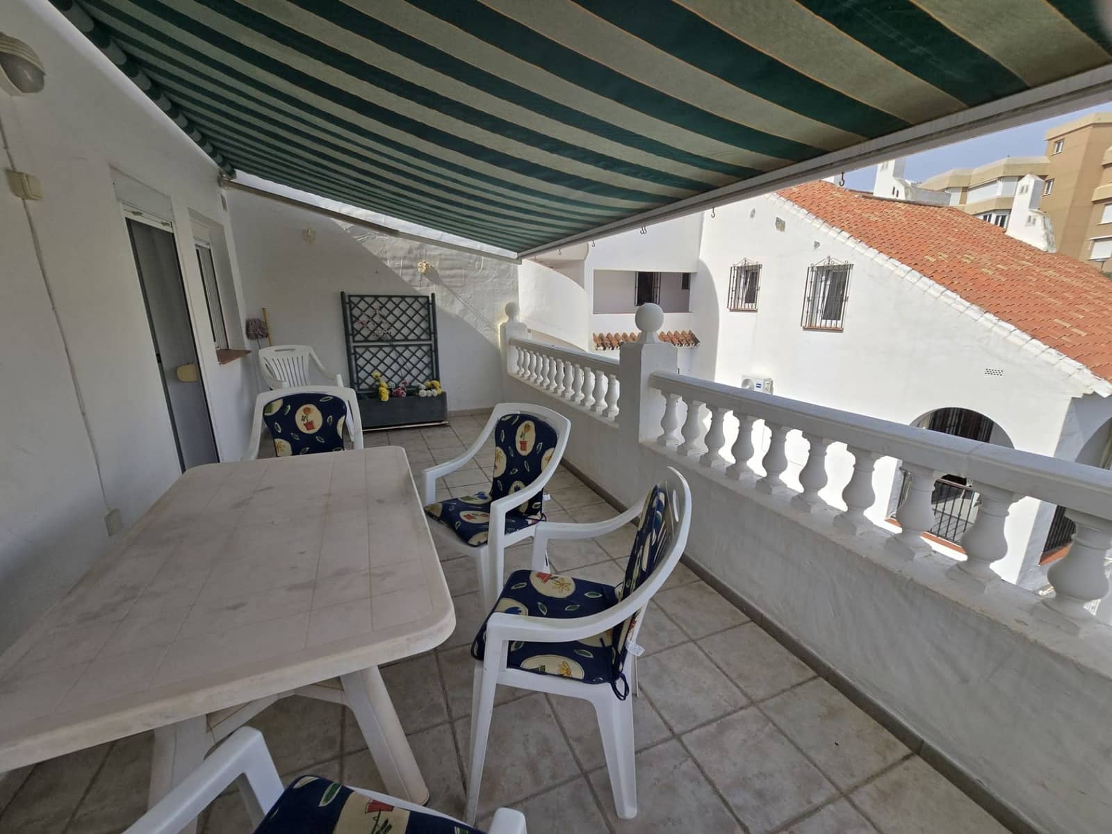 3 soverom Hus til salgs i Torrox-Costa med svømmebasseng - € 269 900 (Ref: 9019814)