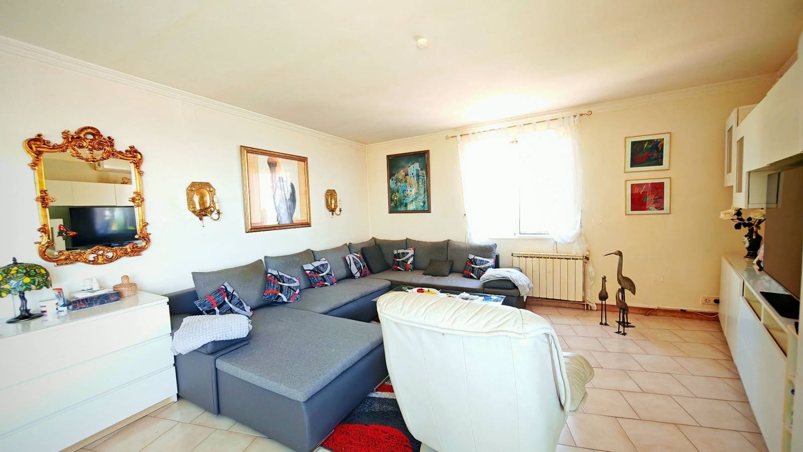 3 makuuhuone Huvila myytävänä paikassa Torrox-Costa mukana uima-altaan 
autotalli - 399 000 € (Ref: 9058975)