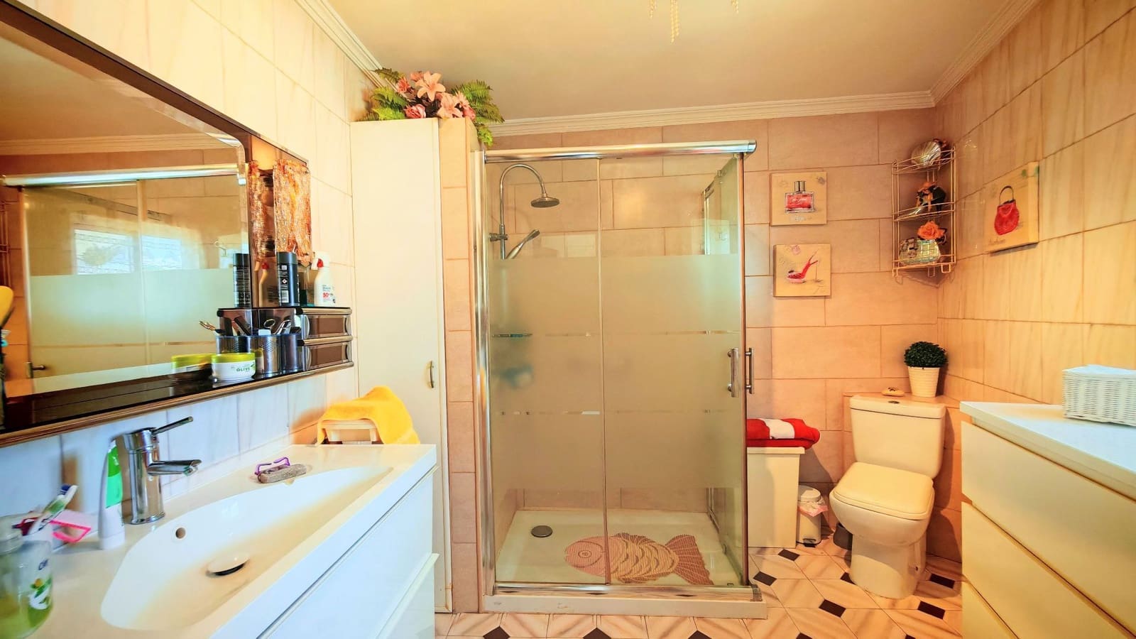 3 makuuhuone Huvila myytävänä paikassa Torrox-Costa mukana uima-altaan 
autotalli - 399 000 € (Ref: 9058975)