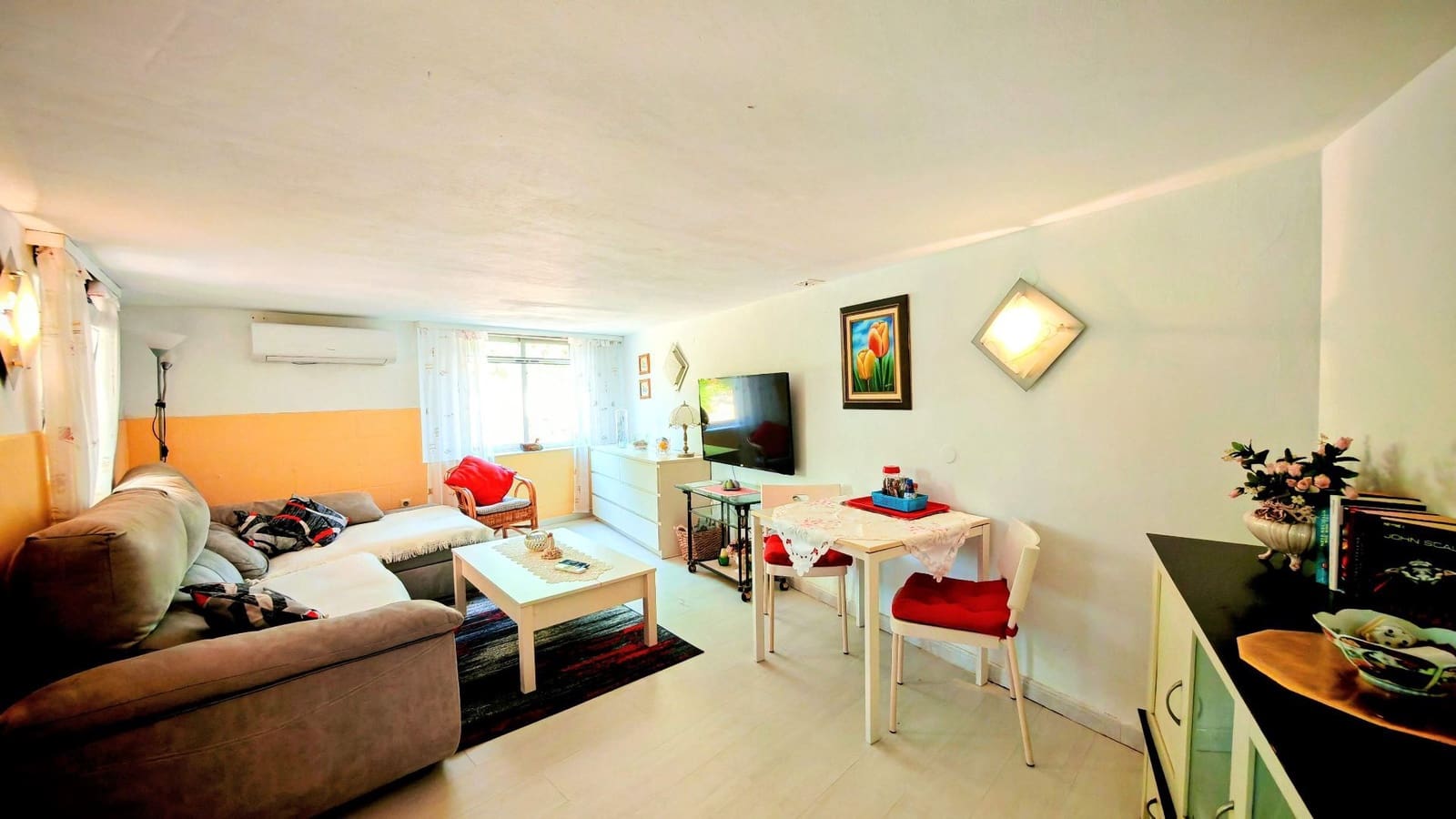 3 makuuhuone Huvila myytävänä paikassa Torrox-Costa mukana uima-altaan 
autotalli - 399 000 € (Ref: 9058975)