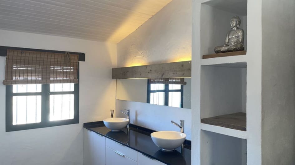 3 soveværelse Villa til salg i Canillas de Aceituno med swimmingpool garage - € 699.000 (Ref: 9097860)