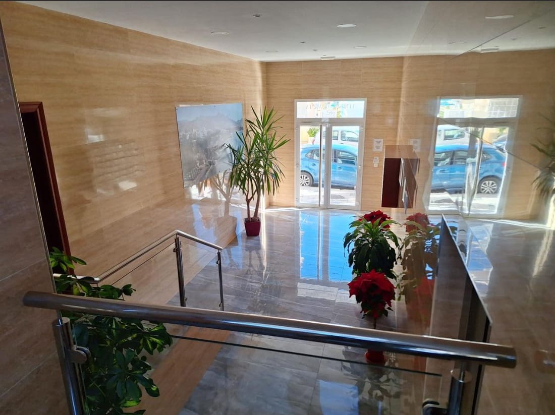 1 quarto Apartamento para venda em Nerja com piscina - 295 000 € (Ref: 9097864)