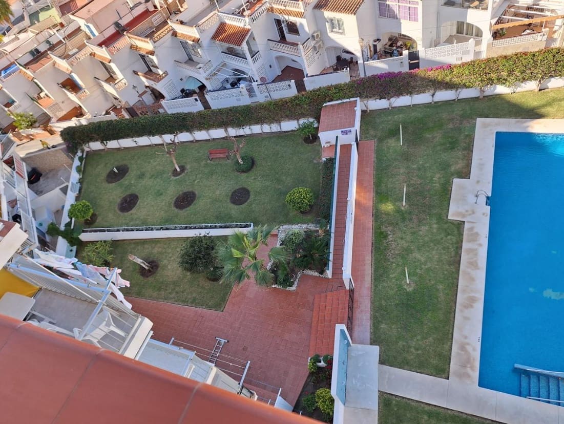 1 quarto Apartamento para venda em Nerja com piscina - 295 000 € (Ref: 9097864)