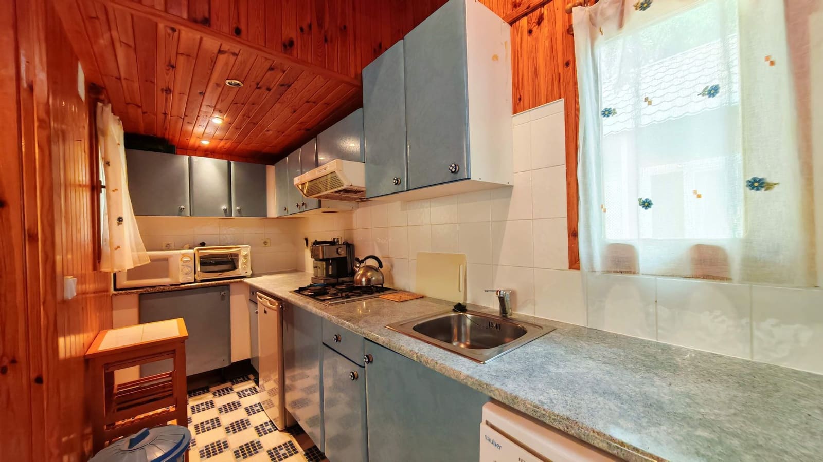 2 soveværelse Bungalow til salg i Torrox Park med swimmingpool garage - € 59.000 (Ref: 9111839)