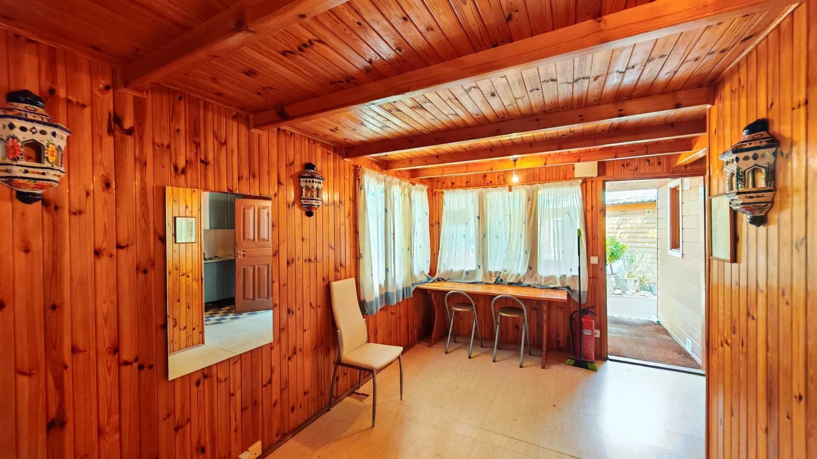 2 soveværelse Bungalow til salg i Torrox Park med swimmingpool garage - € 59.000 (Ref: 9111839)