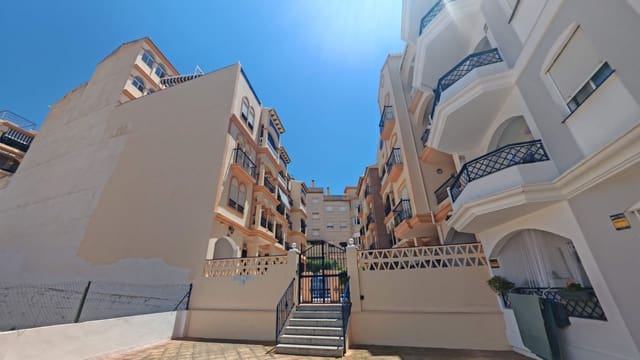 Garage til leje i Torrox-Costa, Torrox - € 150 (Ref: 9124582)