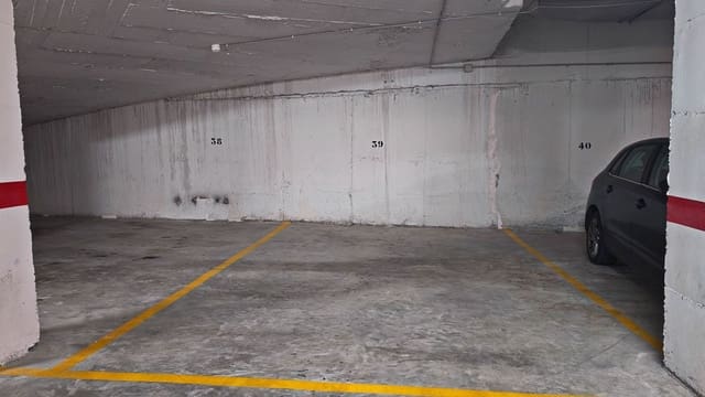 Garage til leje i Torrox-Costa, Torrox - € 150 (Ref: 9124582)