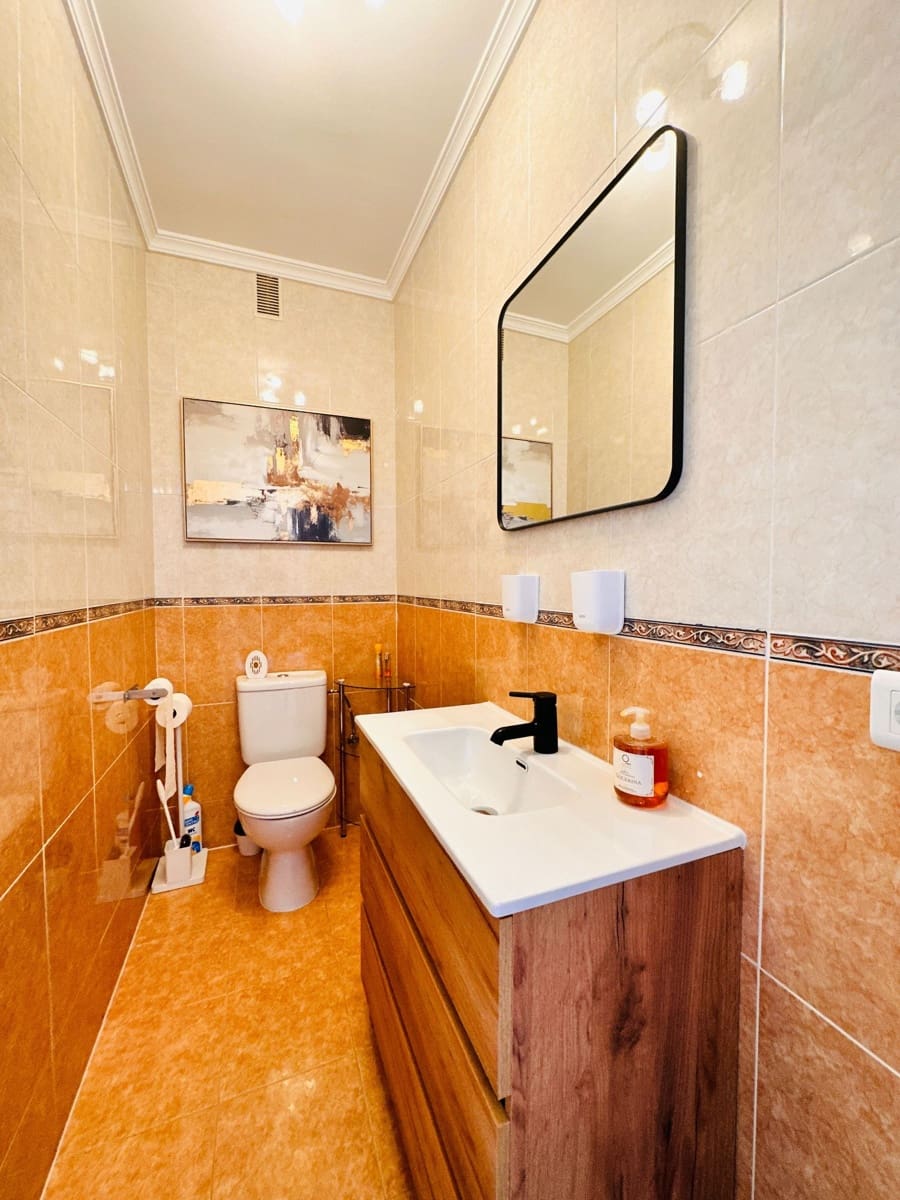 3 soveværelse Semi-Rækkehus til salg i Mezquitilla med swimmingpool garage - € 399.000 (Ref: 9132082)