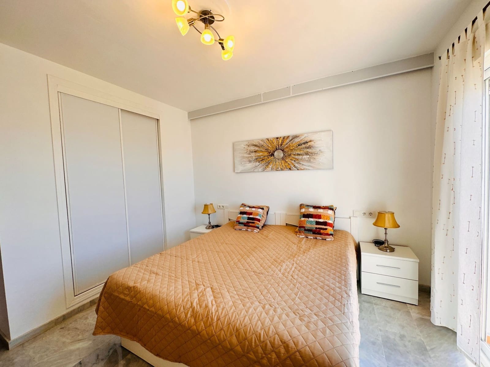 3 soveværelse Semi-Rækkehus til salg i Mezquitilla med swimmingpool garage - € 399.000 (Ref: 9132082)