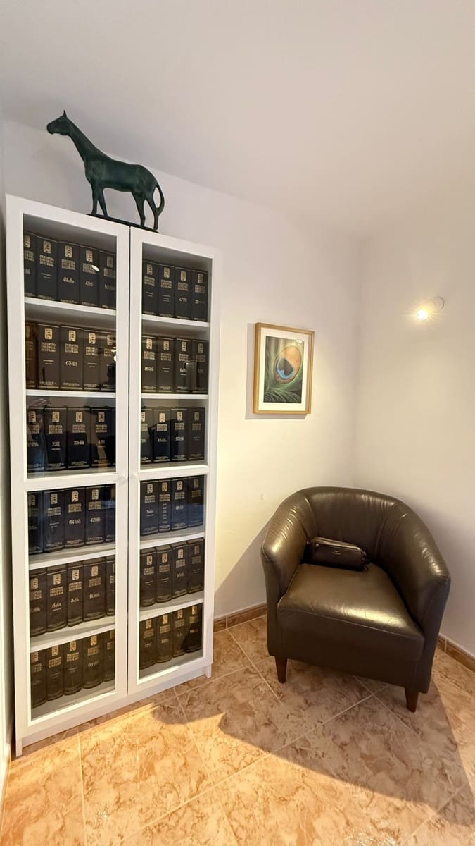 4 soverom Hus til salgs i Nerja med svømmebasseng garasje - € 390 000 (Ref: 9146740)