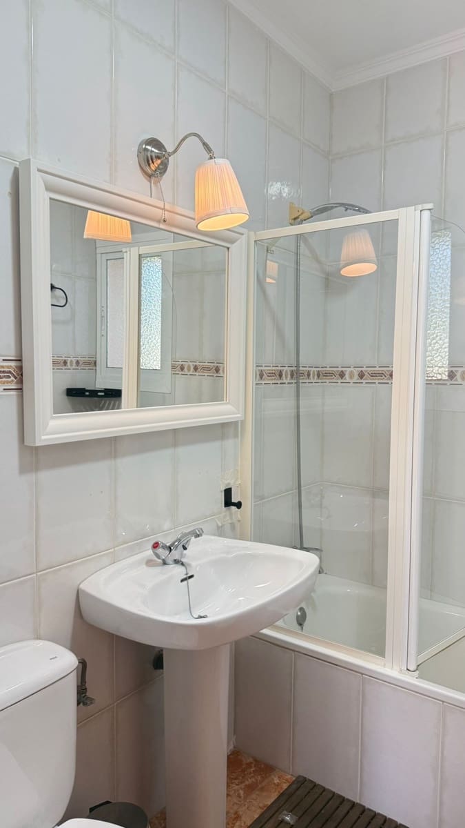 4 soverom Hus til salgs i Nerja med svømmebasseng garasje - € 390 000 (Ref: 9146740)