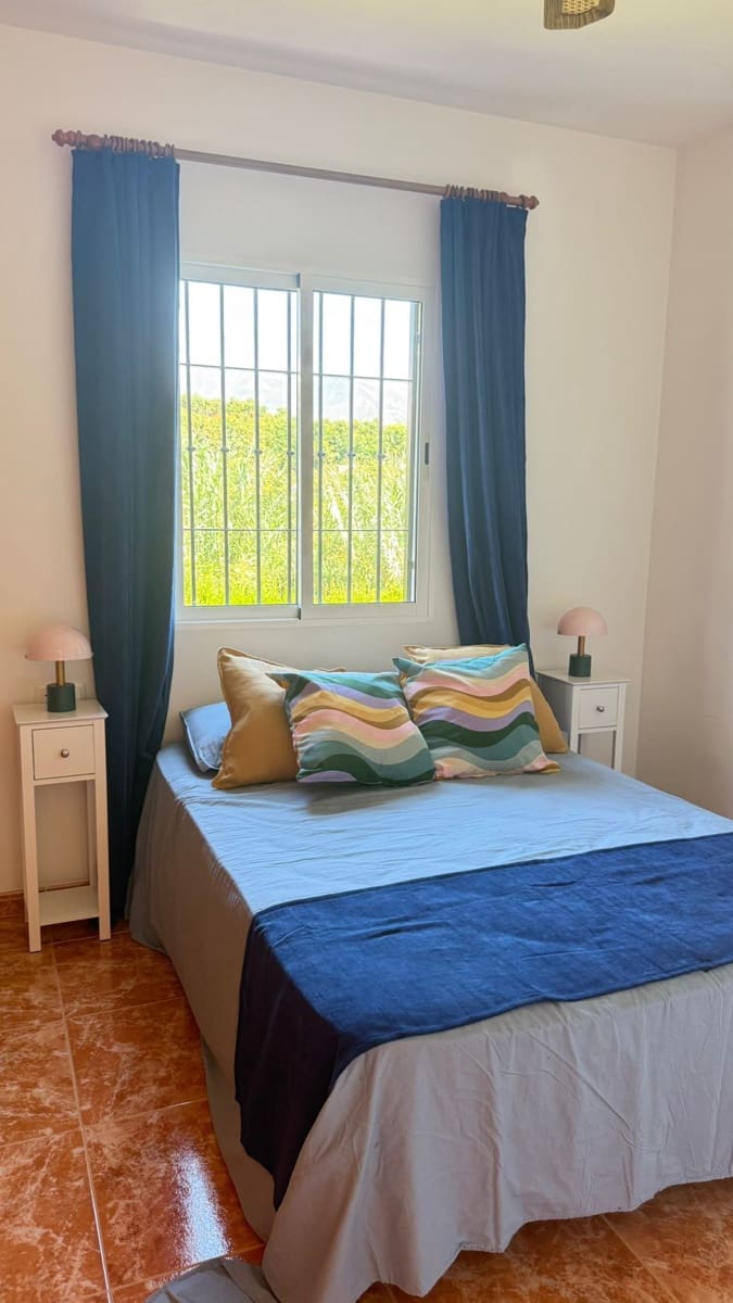 4 soverom Hus til salgs i Nerja med svømmebasseng garasje - € 390 000 (Ref: 9146740)