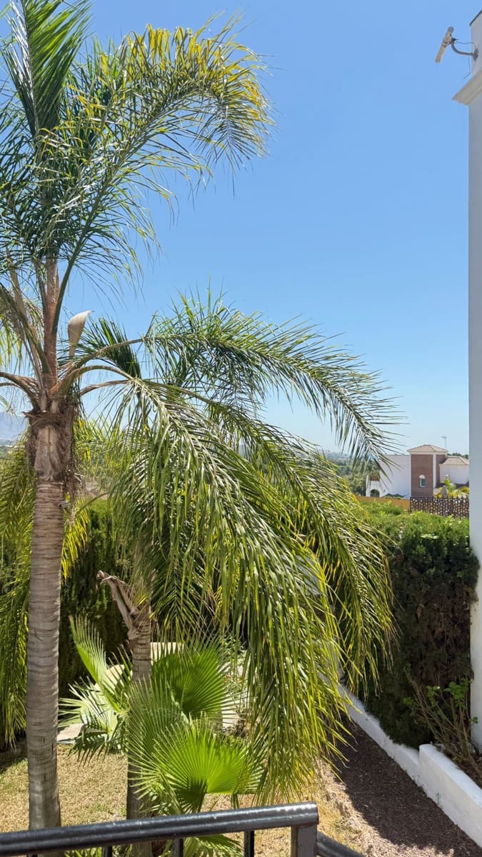 4 soverom Hus til salgs i Nerja med svømmebasseng garasje - € 390 000 (Ref: 9146740)