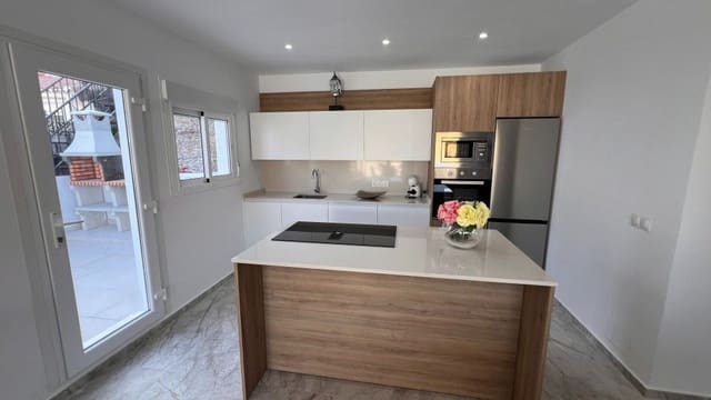 2 quarto Moradia para venda em Torrox-Costa, Torrox - 435 000 € (Ref: 9148835)