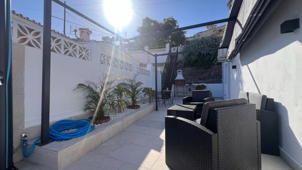 2 soverom Villa til salgs i Torrox-Costa - € 435 000 (Ref: 9148835)