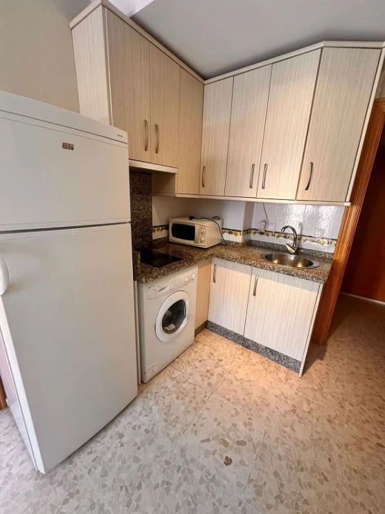 1 sovrum Lägenhet till salu i Torrox-Costa med garage - 169 000 € (Ref: 9173191)