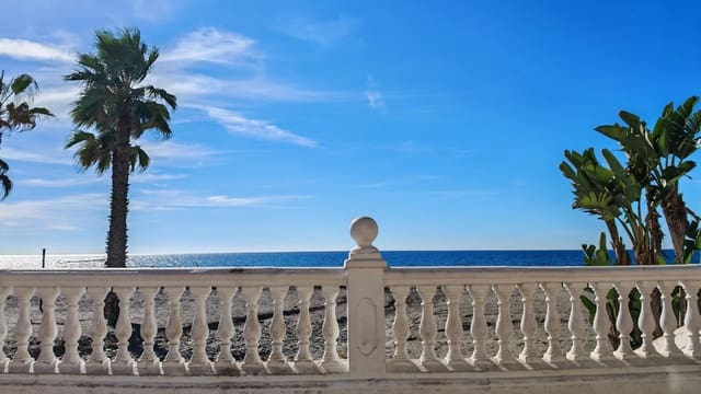 Apartamento de 1 habitación en Torrox-Costa, Torrox en venta - 149.000 € (Ref: 9180780)