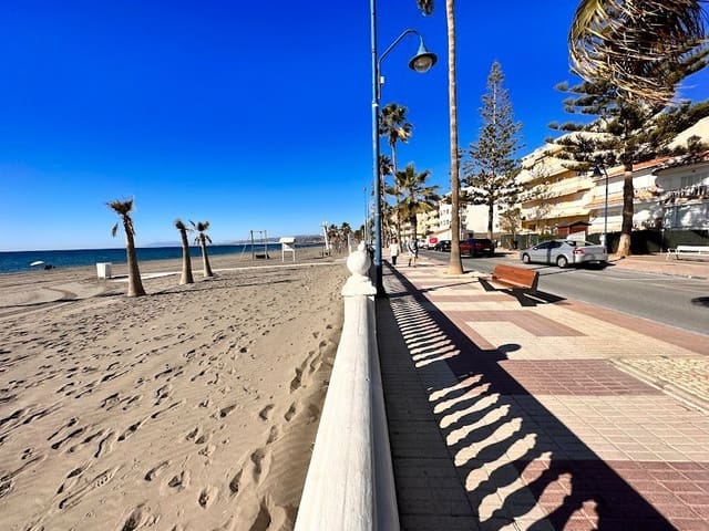 1 Zimmer Apartment zu verkaufen in Torrox-Costa, Torrox mit Garage - 175.000 € (Ref: 9202171)