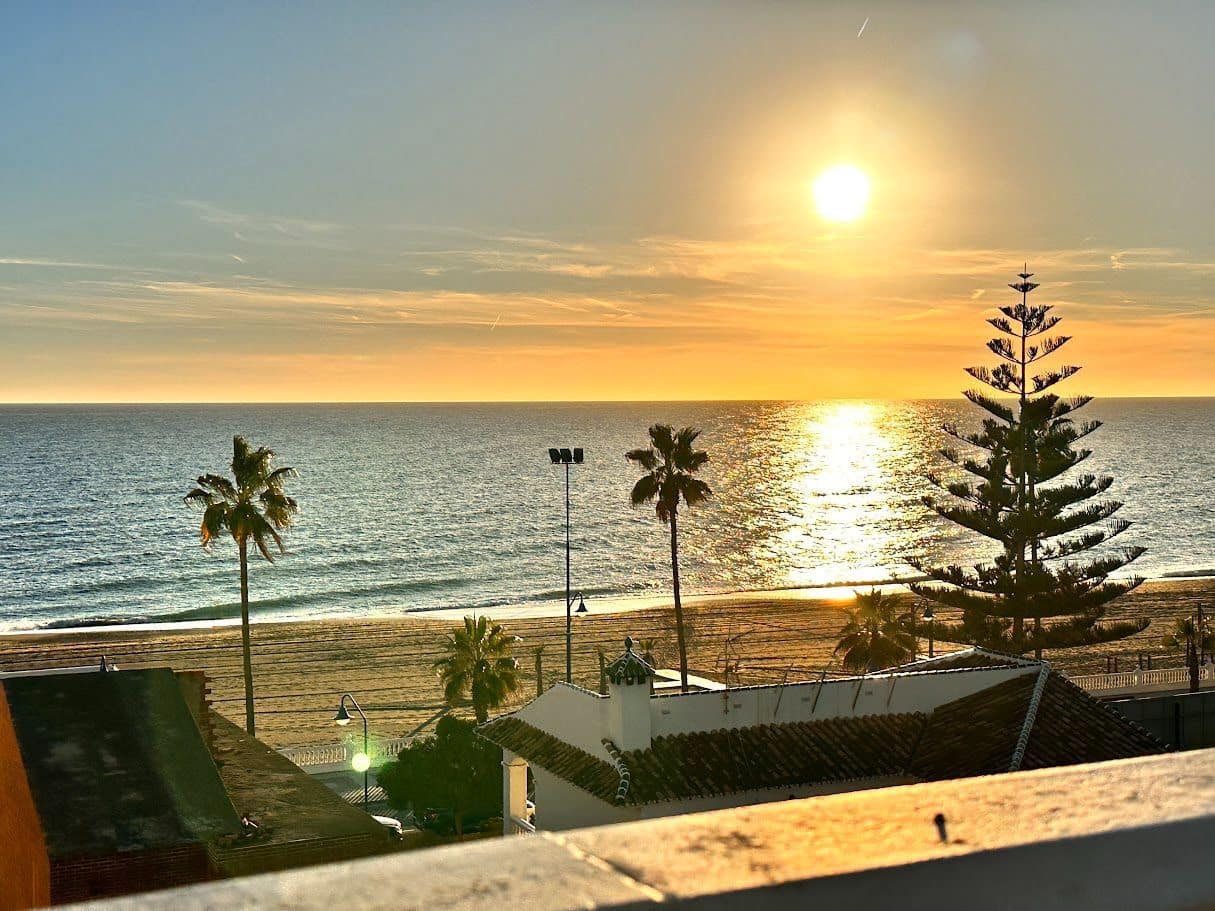 1 bedroom Apartment for sale in Torrox-Costa with garage - € 175,000 (Ref: 9202171)