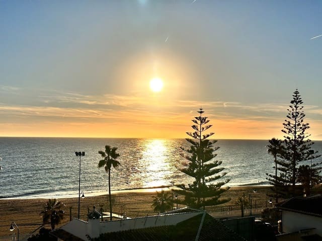 1 Zimmer Apartment zu verkaufen in Torrox-Costa, Torrox mit Garage - 175.000 € (Ref: 9202171)