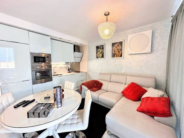 1 Zimmer Apartment zu verkaufen in Torrox-Costa, Torrox mit Garage - 175.000 € (Ref: 9202171)