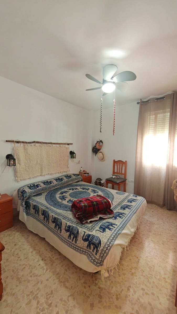 Apartamento de 2 habitaciones en Torrox-Costa en venta - 211.000 € (Ref: 9228175)