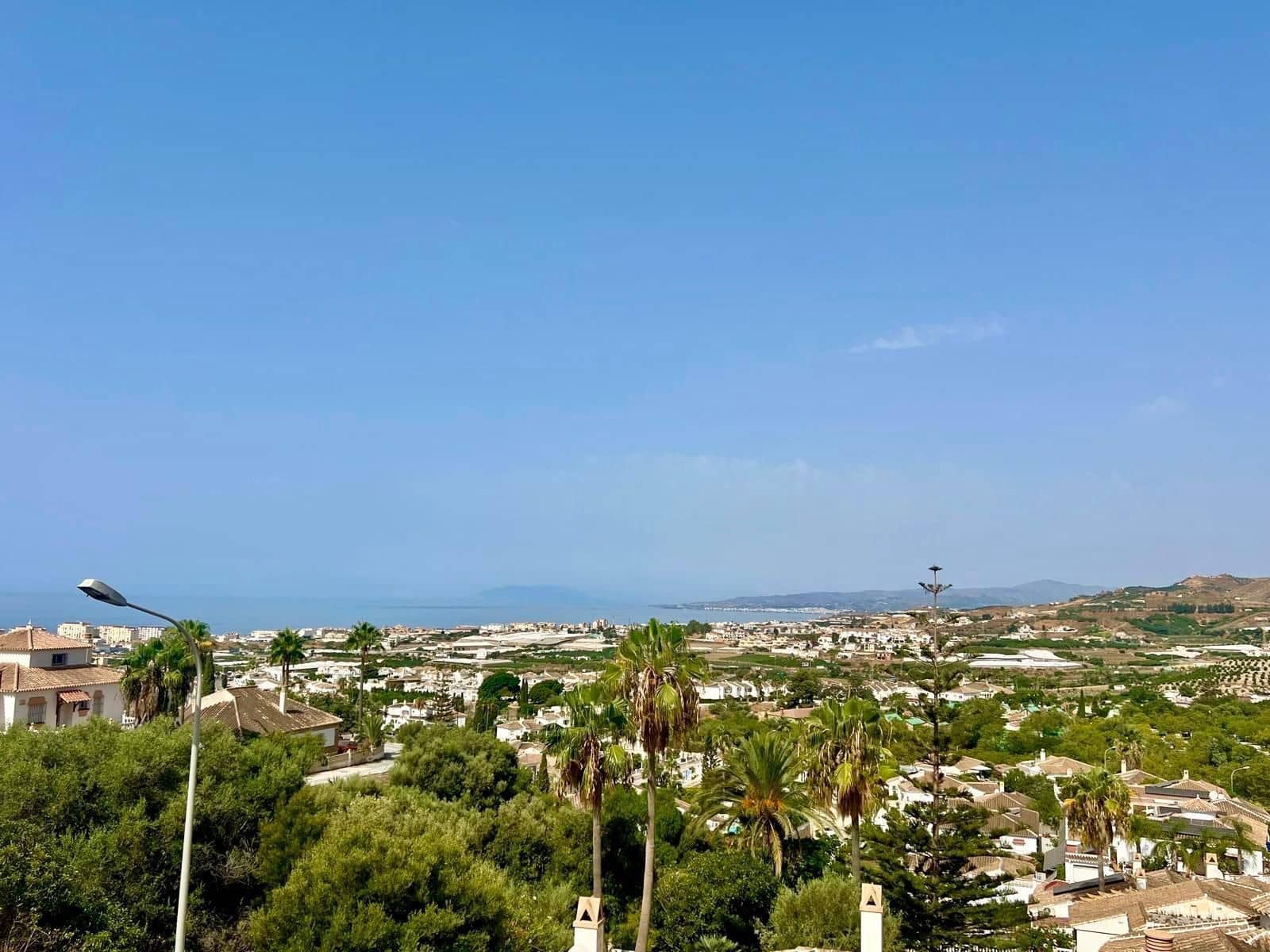 2 soveværelse Lejlighed til salg i Torrox Park med swimmingpool - € 215.000 (Ref: 9228176)