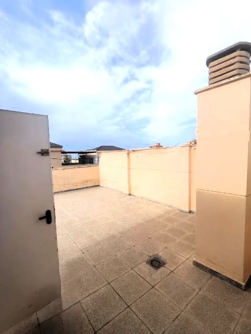 2 bedroom Penthouse for sale in Torrox-Costa - € 244,000 (Ref: 9246311)