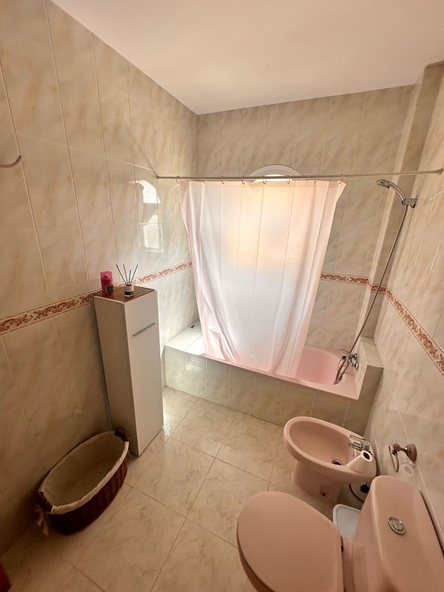 2 soverom Leilighet til salgs i Torrox-Costa med svømmebasseng garasje - € 259 000 (Ref: 9247939)