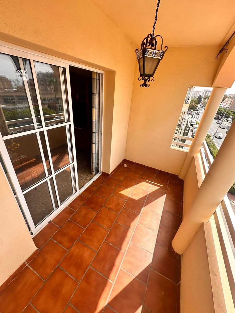 2 soverom Leilighet til salgs i Torrox-Costa med svømmebasseng garasje - € 259 000 (Ref: 9247939)