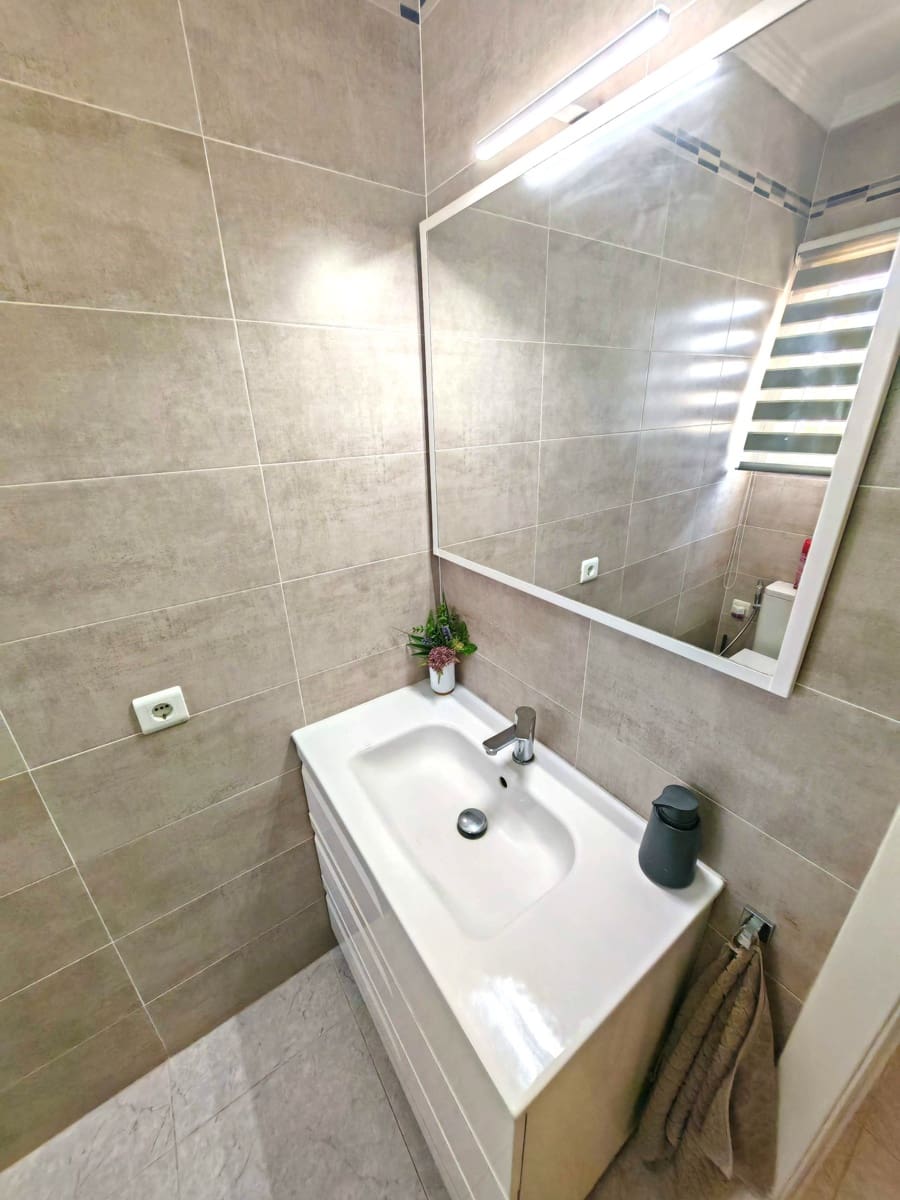 2 soveværelse Lejlighed til salg i Torrox Park med swimmingpool - € 249.000 (Ref: 9251842)