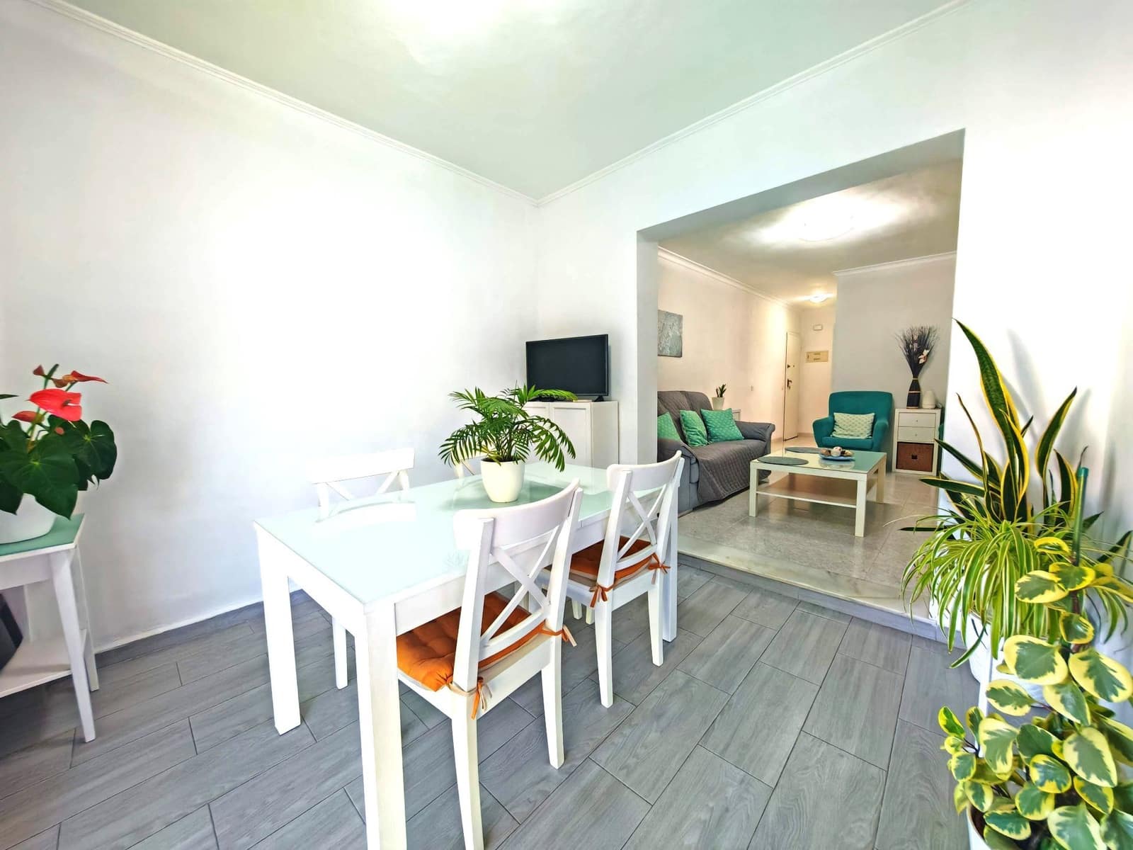 2 soveværelse Lejlighed til salg i Torrox Park med swimmingpool - € 249.000 (Ref: 9251842)