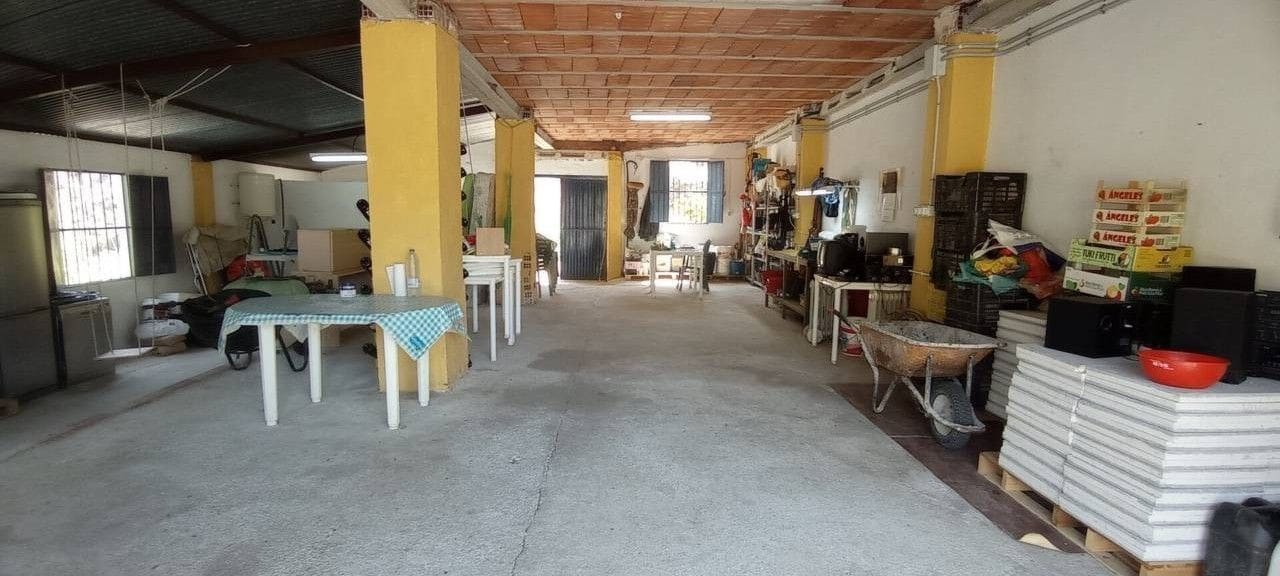 4 sypialnia Willa na sprzedaż w Algarrobo - 165 000 € (Ref: 9290955)