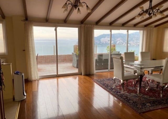 4 bedroom Villa for sale in Almuñécar with pool garage - € 830,000 (Ref: 9290956)