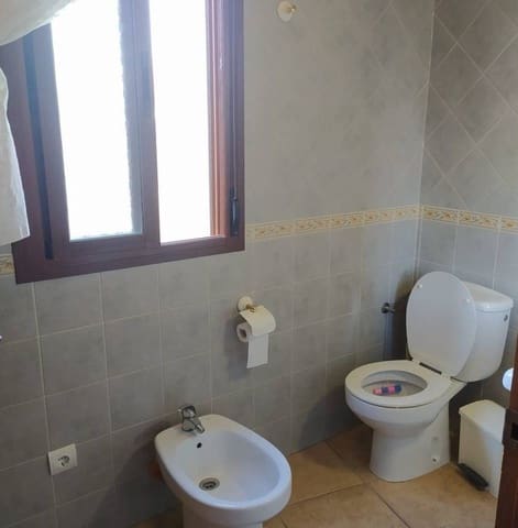 2 sovrum Villa till salu i Sayalonga med garage - 176 500 € (Ref: 9290957)