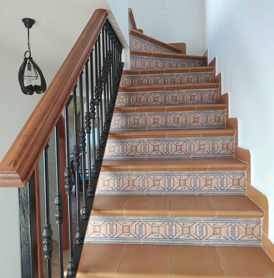 2 soveværelse Villa til salg i Sayalonga med garage - € 176.500 (Ref: 9290957)