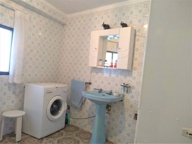 3 sovrum Villa till salu i Sayalonga - 94 500 € (Ref: 9290958)