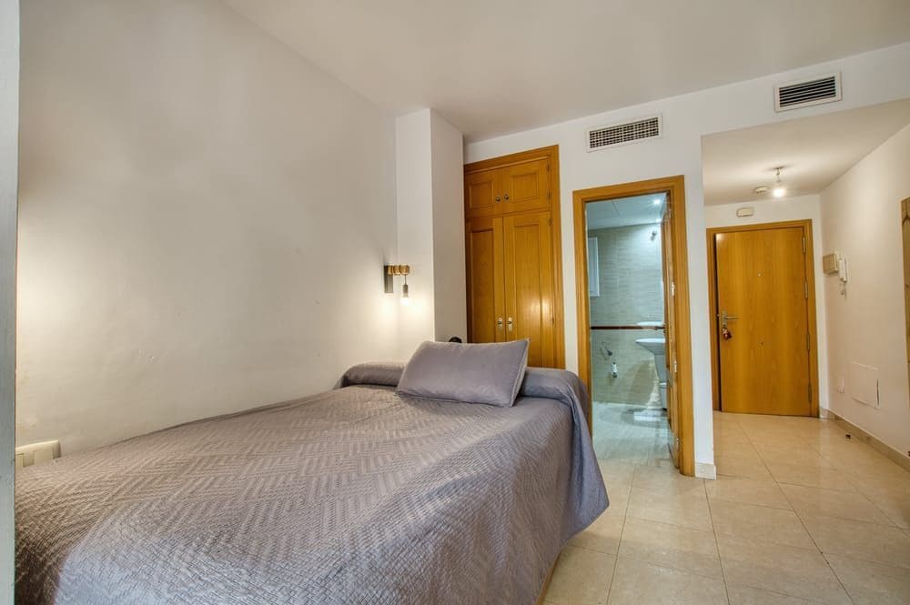 Studio till salu i Rincon de la Victoria med pool - 175 000 € (Ref: 9310438)