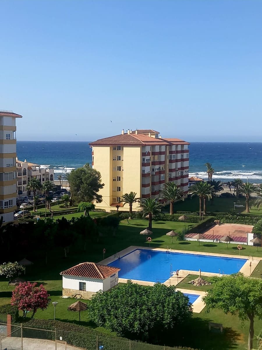 1 makuuhuone Huoneisto vuokrattavana paikassa Torrox-Costa mukana uima-altaan - 690 € (Ref: 9334359)