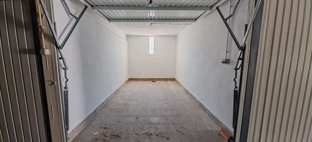 Garage til salg i El Peñoncillo, Torrox - € 25.000 (Ref: 9337506)