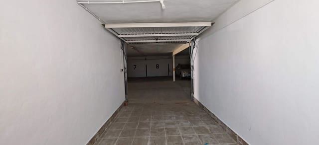 Garage til salg i El Peñoncillo, Torrox - € 25.000 (Ref: 9337506)