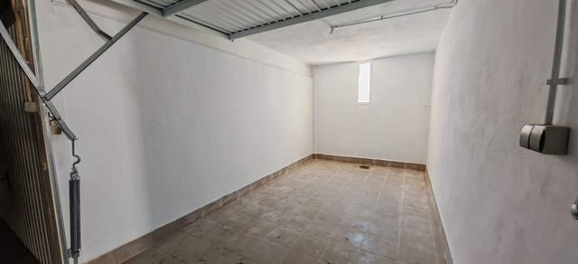 Garage til salg i El Peñoncillo, Torrox - € 25.000 (Ref: 9337506)
