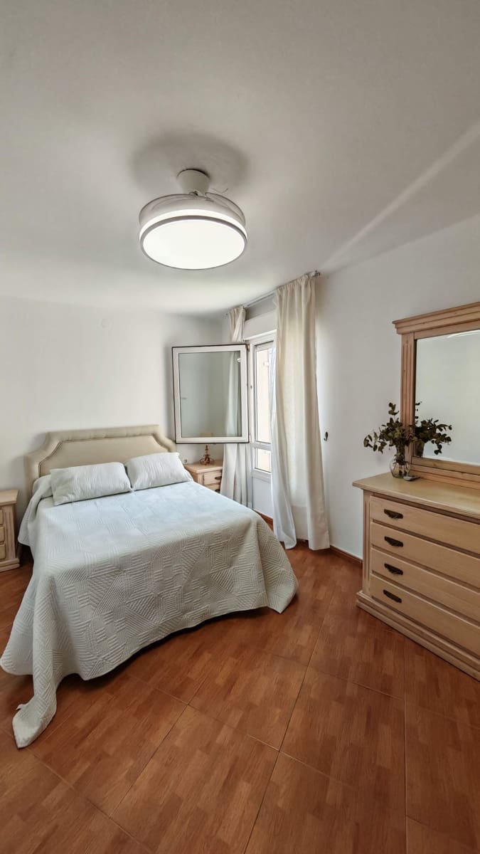 2 sypialnia Apartament do wynajęcia w Torrox-Costa z basenem - 690 € (Ref: 9340664)